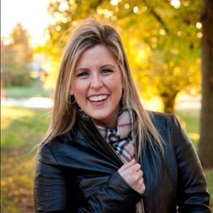 Meet your Posher, Sharon